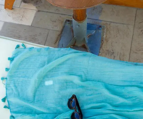 Sun's Reach * Tsairi