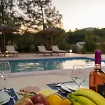 Sun's Reach Villa