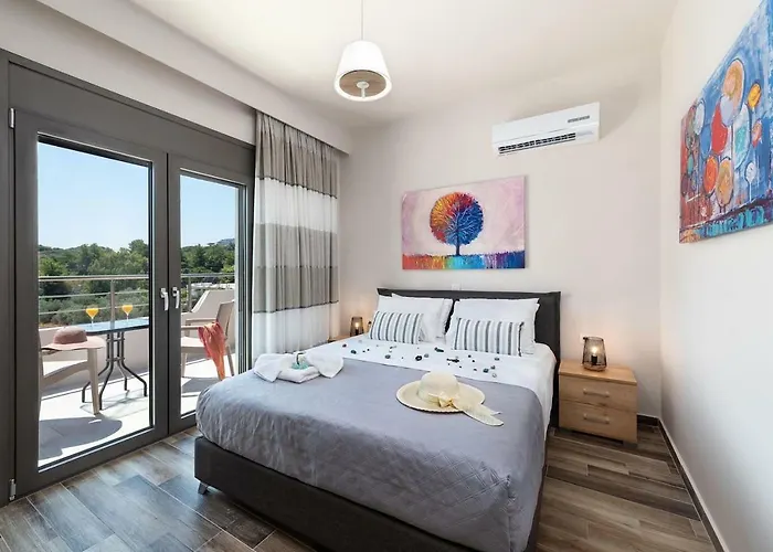 Sun's Reach * Tsairi